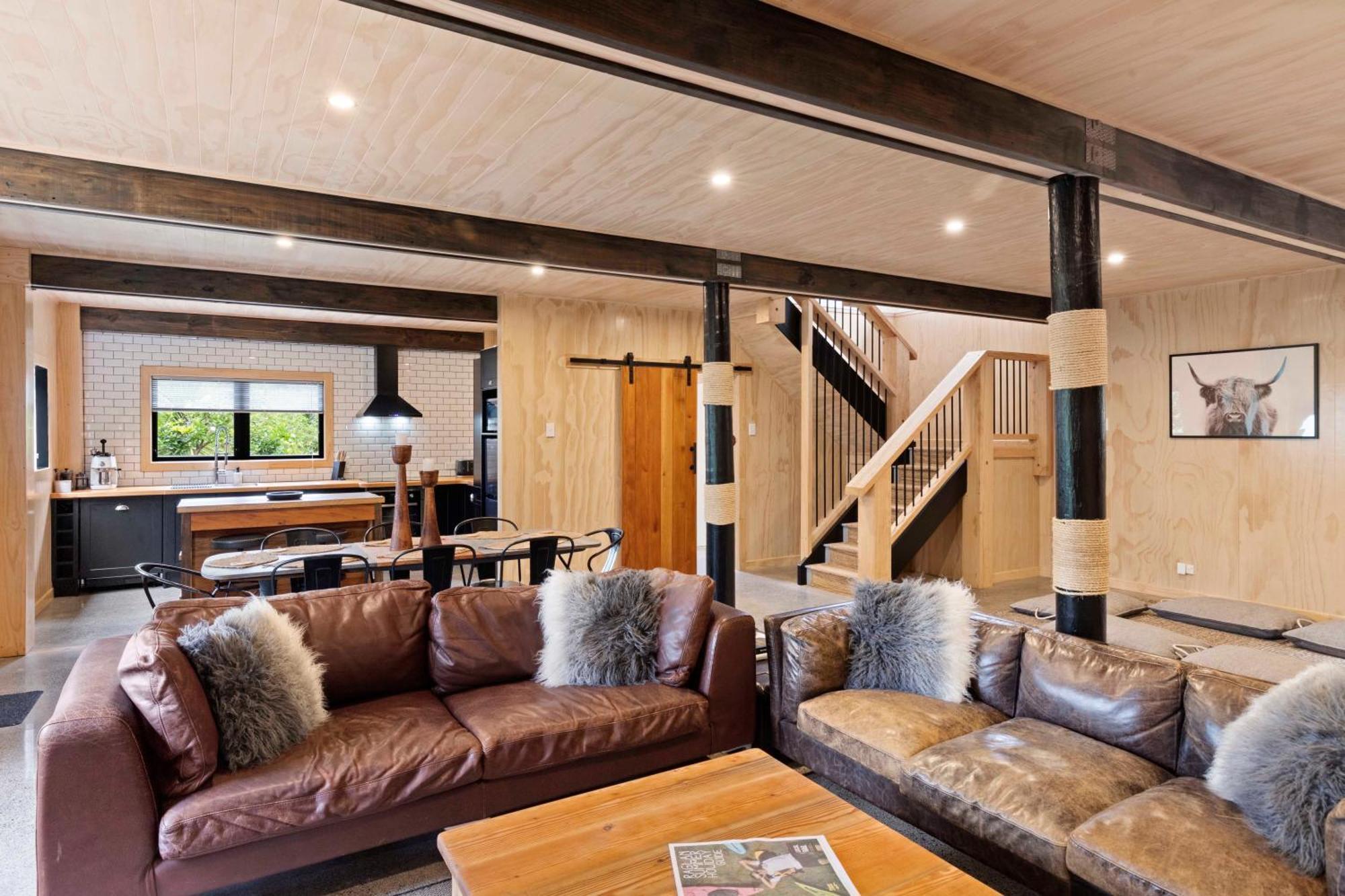 Raglan Country Lodge Exterior photo