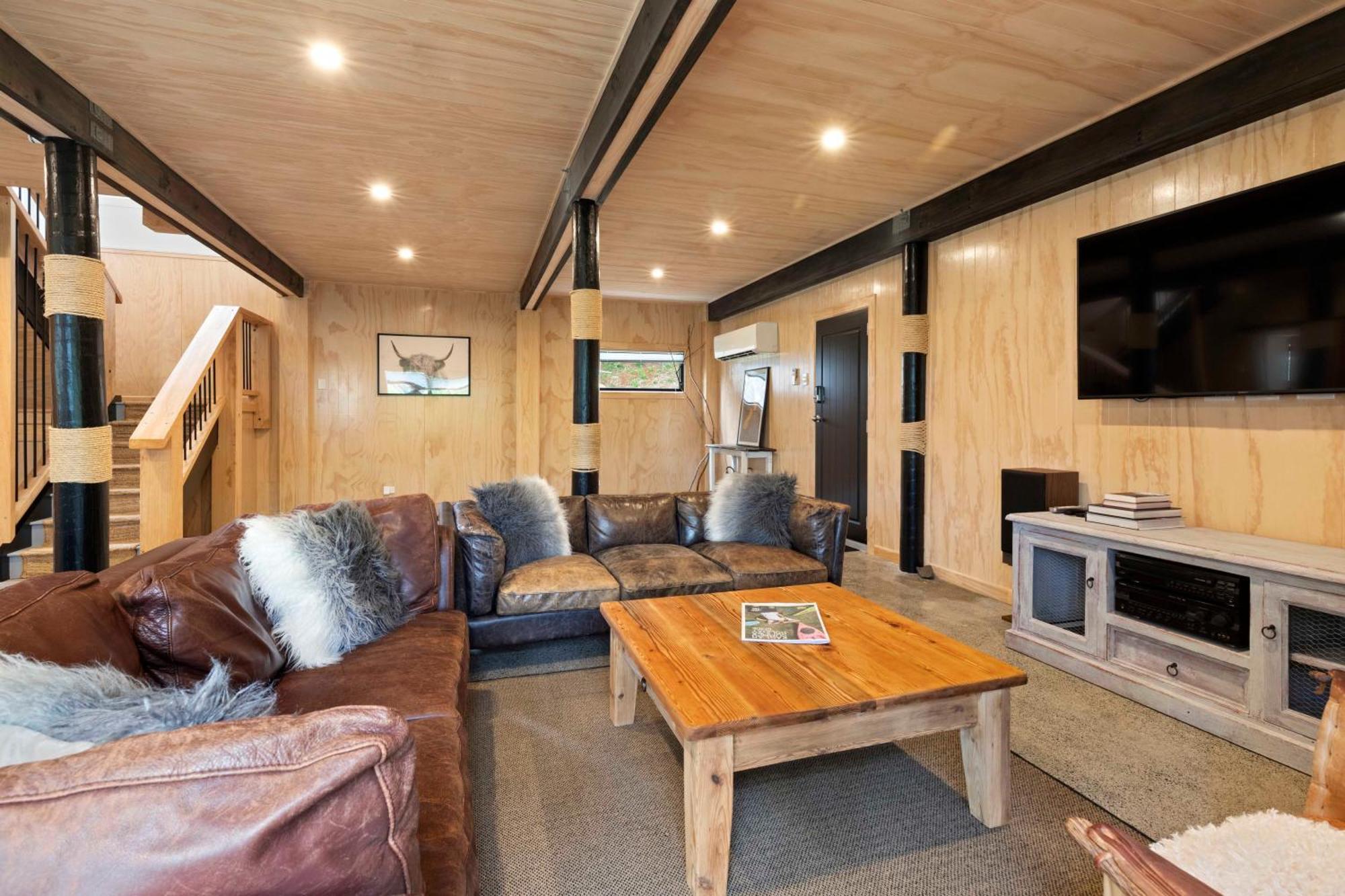 Raglan Country Lodge Exterior photo